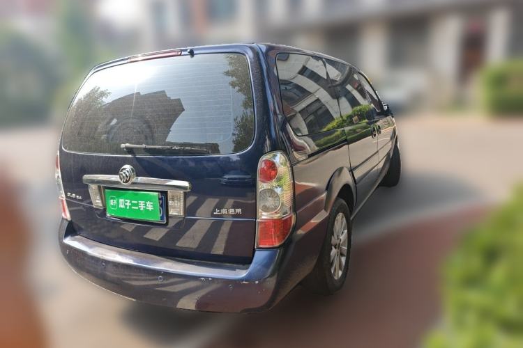 Used Buick GL8 2014 2.4L Classic Edition Rear Right 45 Deg