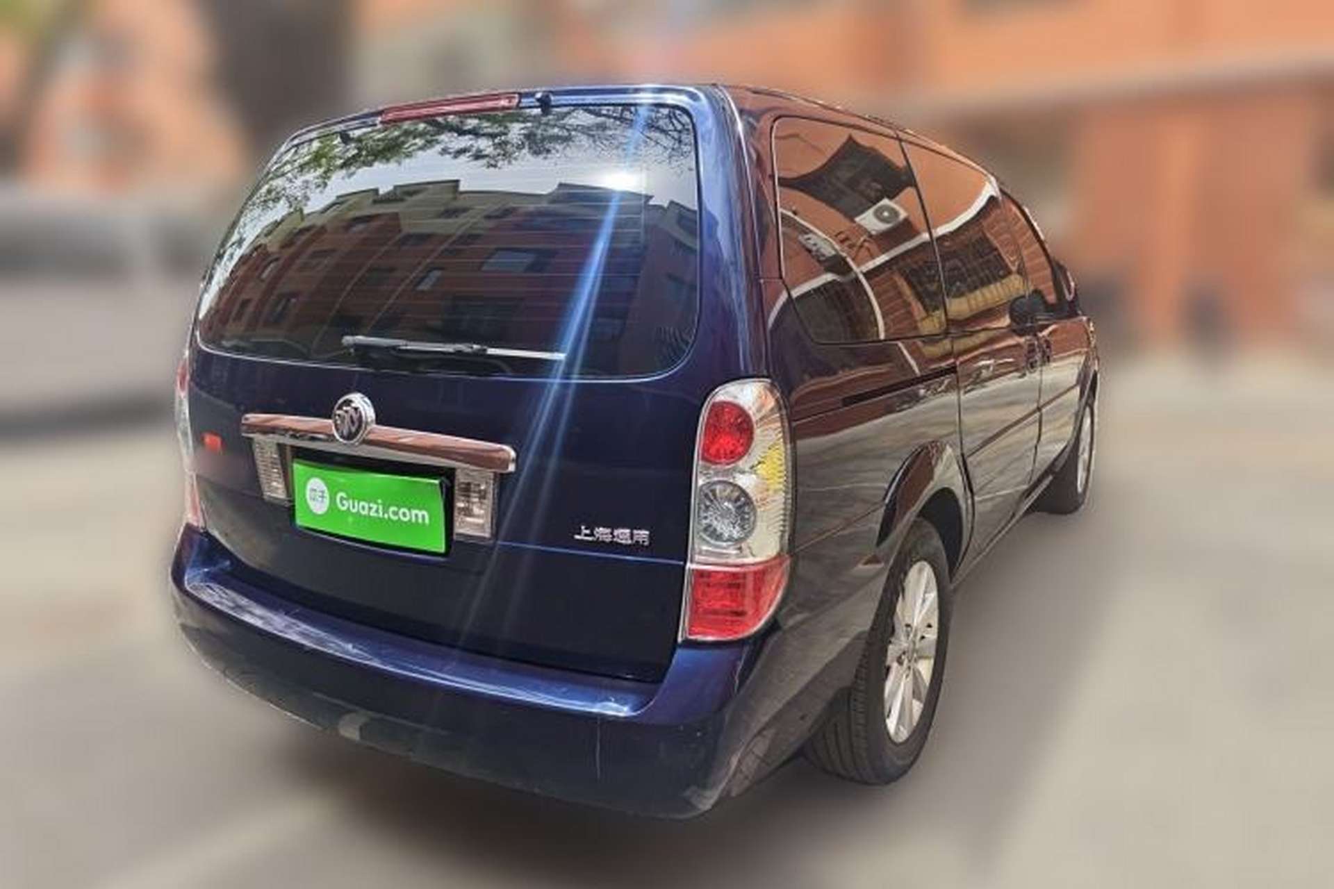Used Buick GL8 2014 2.4L Classic Edition Rear Right 45 Deg