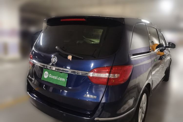 Used Buick GL8 2014 2.4L CT Luxury Business Comfort Edition Rear Right 45 Deg
