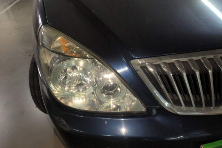 Used Buick GL8 2014 2.4L Classic Edition Right Front Headlight