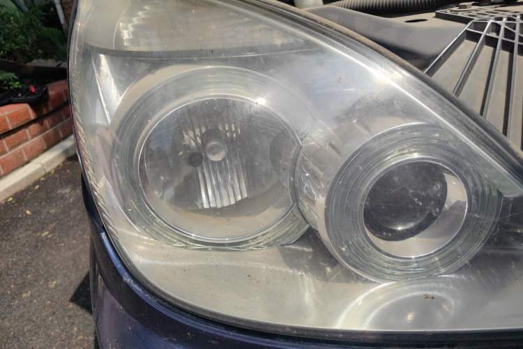 Used Buick GL8 2014 2.4L Comfort Edition Right Front Headlight