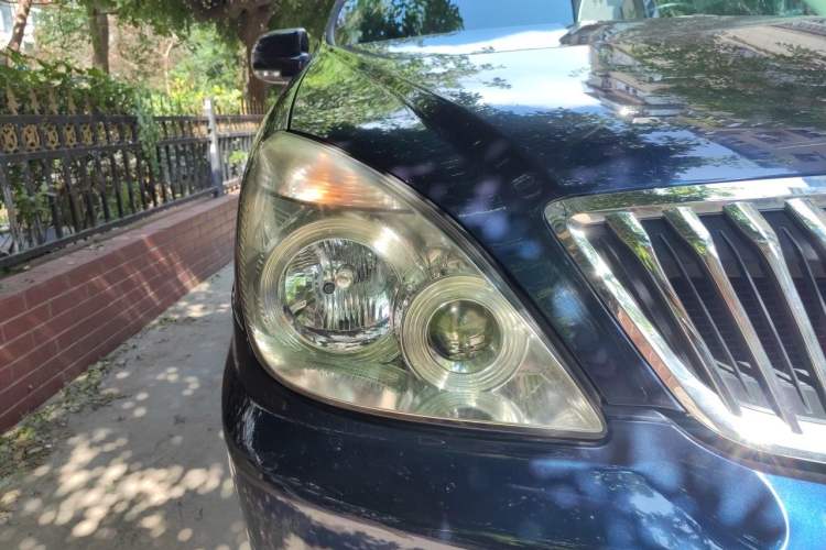 Used Buick GL8 2014 2.4L Executive Edition Right Front Headlight