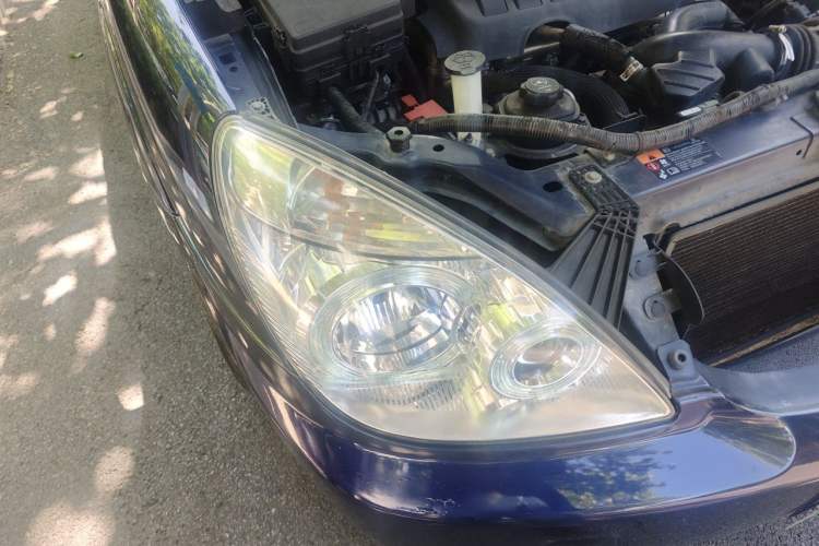Used Buick GL8 2014 2.4L Classic Edition Right Front Headlight