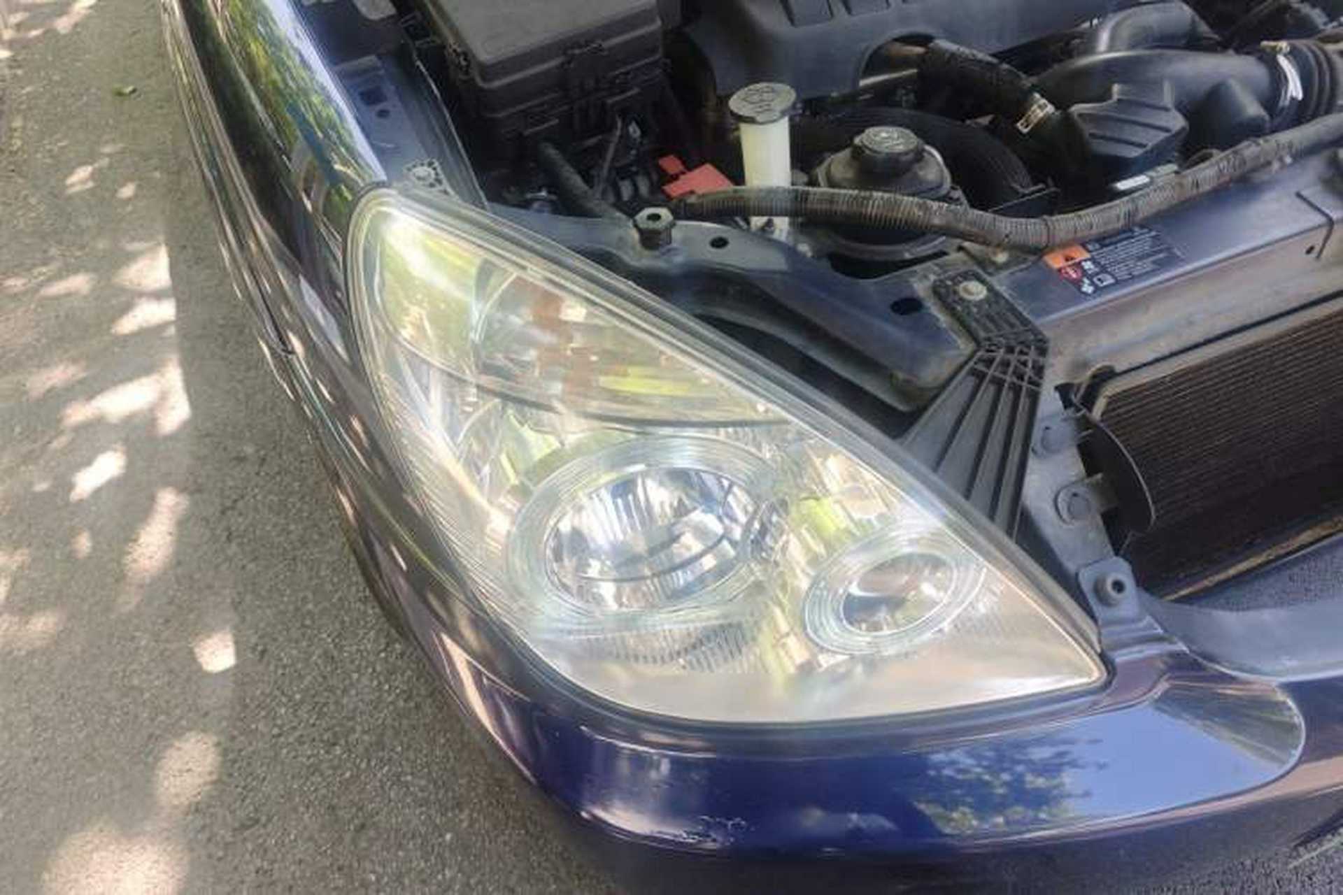 Used Buick GL8 2014 2.4L Classic Edition Right Front Headlight
