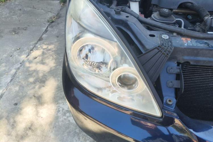 Used Buick GL8 2014 2.4L Comfort Edition Right Front Headlight