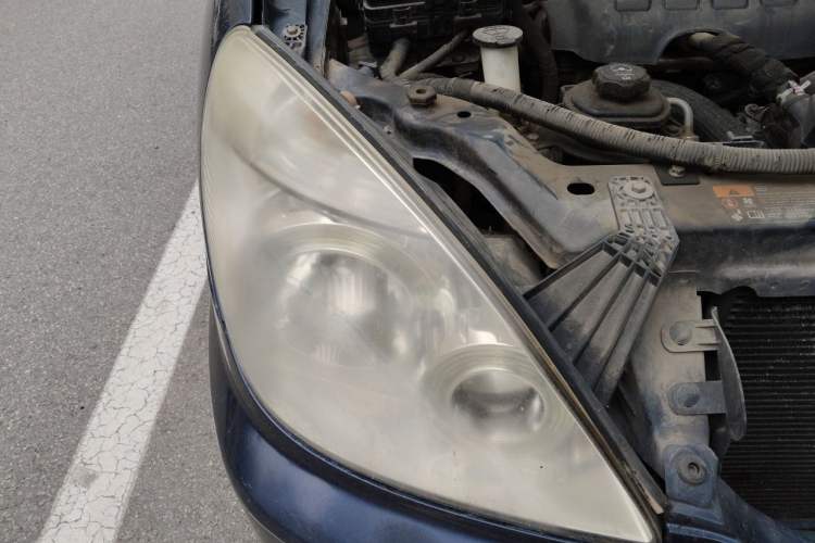 Used Buick GL8 2014 2.4L Comfort Edition Right Front Headlight