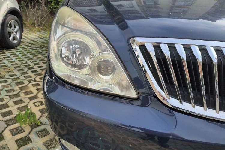 Used Buick GL8 2014 2.4L Classic Edition Right Front Headlight