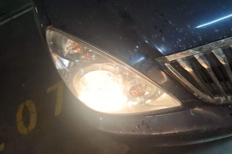 Used Buick GL8 2014 2.4L Classic Edition Right Front Headlight
