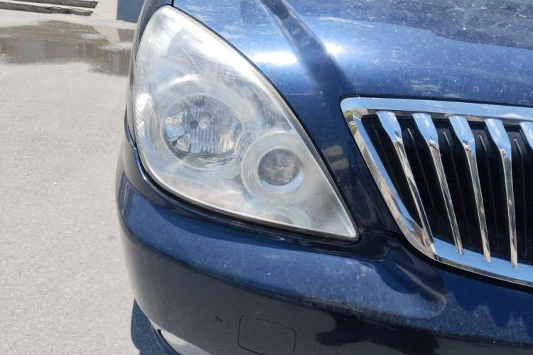 Used Buick GL8 2014 2.4L Classic Edition Right Front Headlight