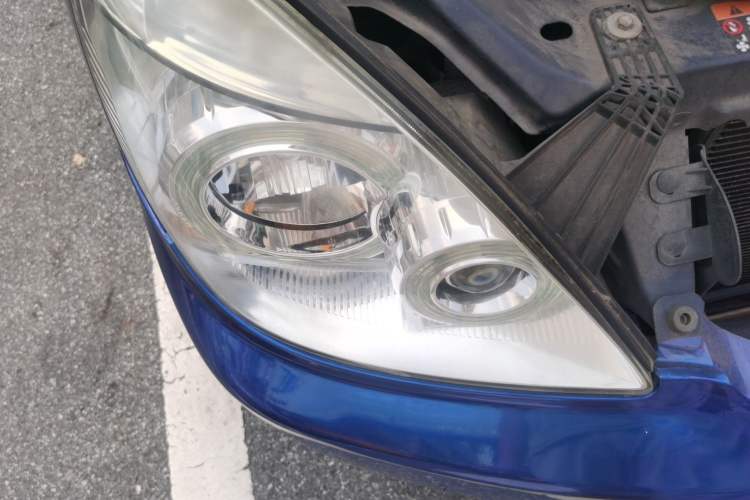 Used Buick GL8 2014 2.4L Classic Edition Right Front Headlight