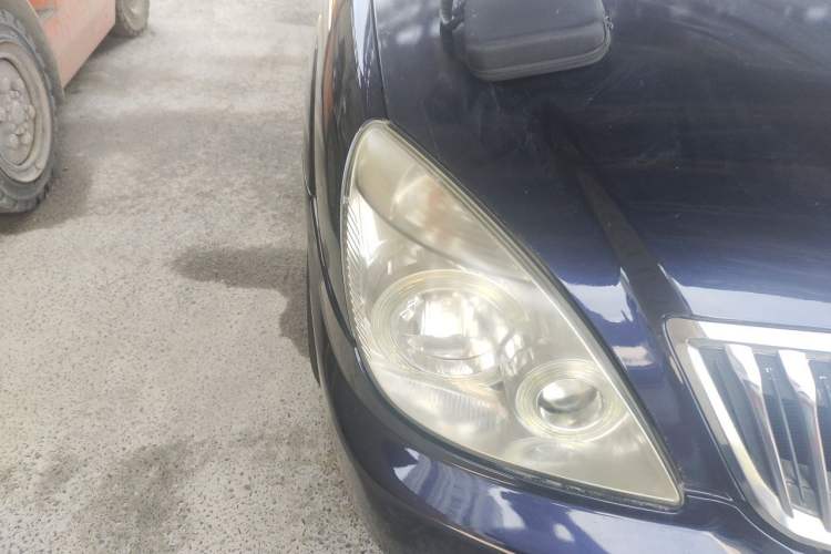 Used Buick GL8 2014 2.4L Classic Edition Right Front Headlight