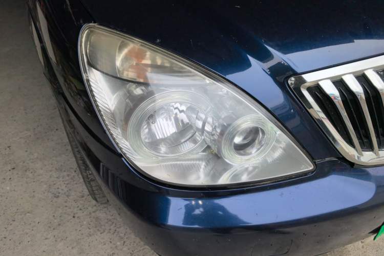 Used Buick GL8 2014 2.4L Classic Edition Right Front Headlight