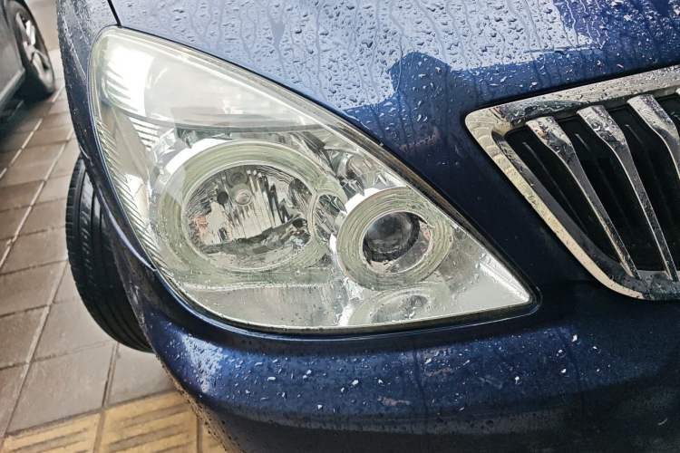 Used Buick GL8 2014 2.4L Comfort Edition Right Front Headlight