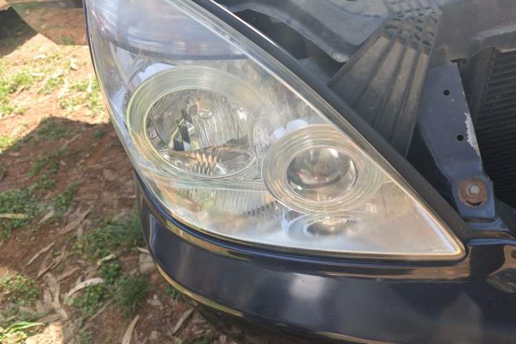 Used Buick GL8 2014 2.4L Classic Edition Right Front Headlight