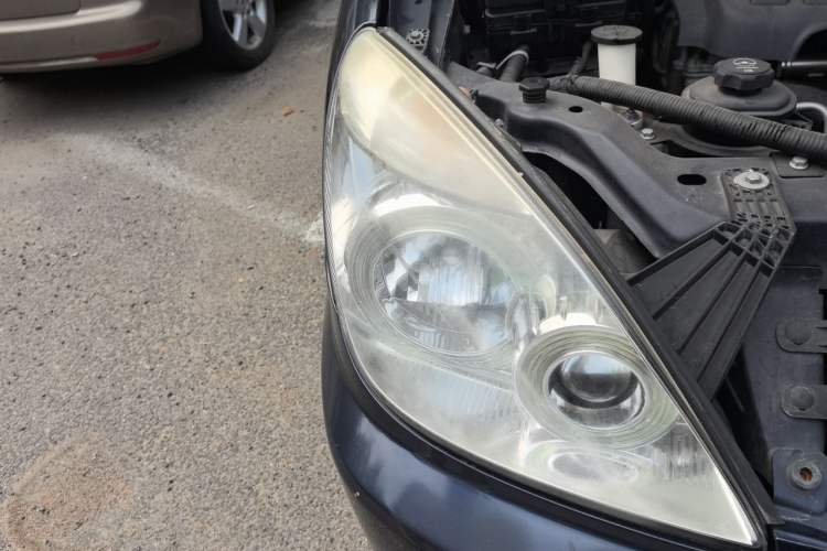 Used Buick GL8 2014 2.4L Classic Edition Right Front Headlight