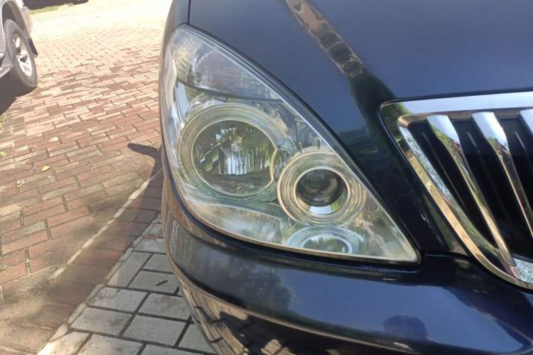 Used Buick GL8 2014 2.4L Classic Edition Right Front Headlight