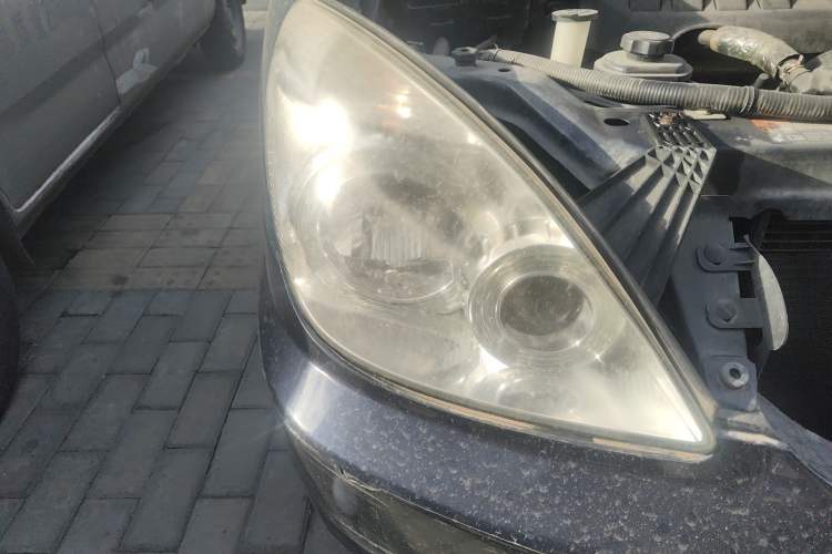 Used Buick GL8 2014 2.4L Classic Edition Right Front Headlight