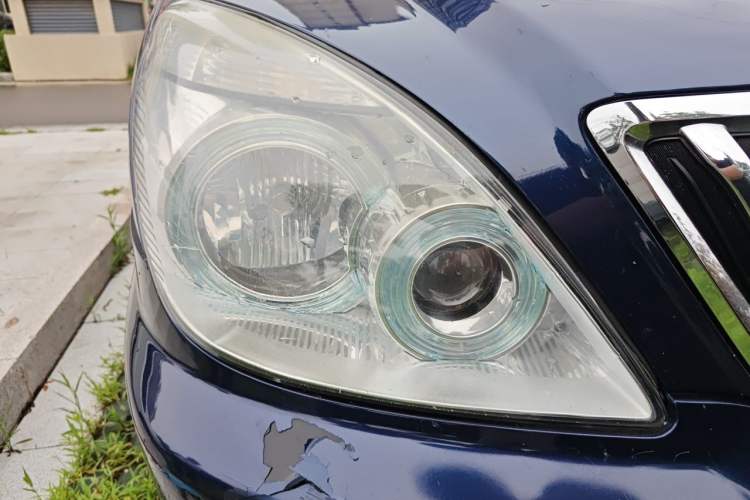 Used Buick GL8 2014 2.4L Classic Edition Right Front Headlight