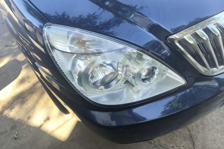 Used Buick GL8 2014 2.4L Classic Edition Right Front Headlight