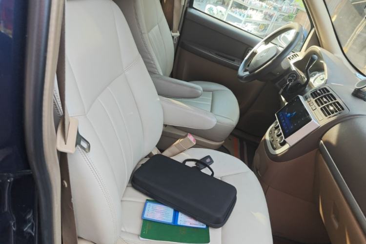 Used Buick GL8 2014 2.4L Classic Edition Right Front Seat