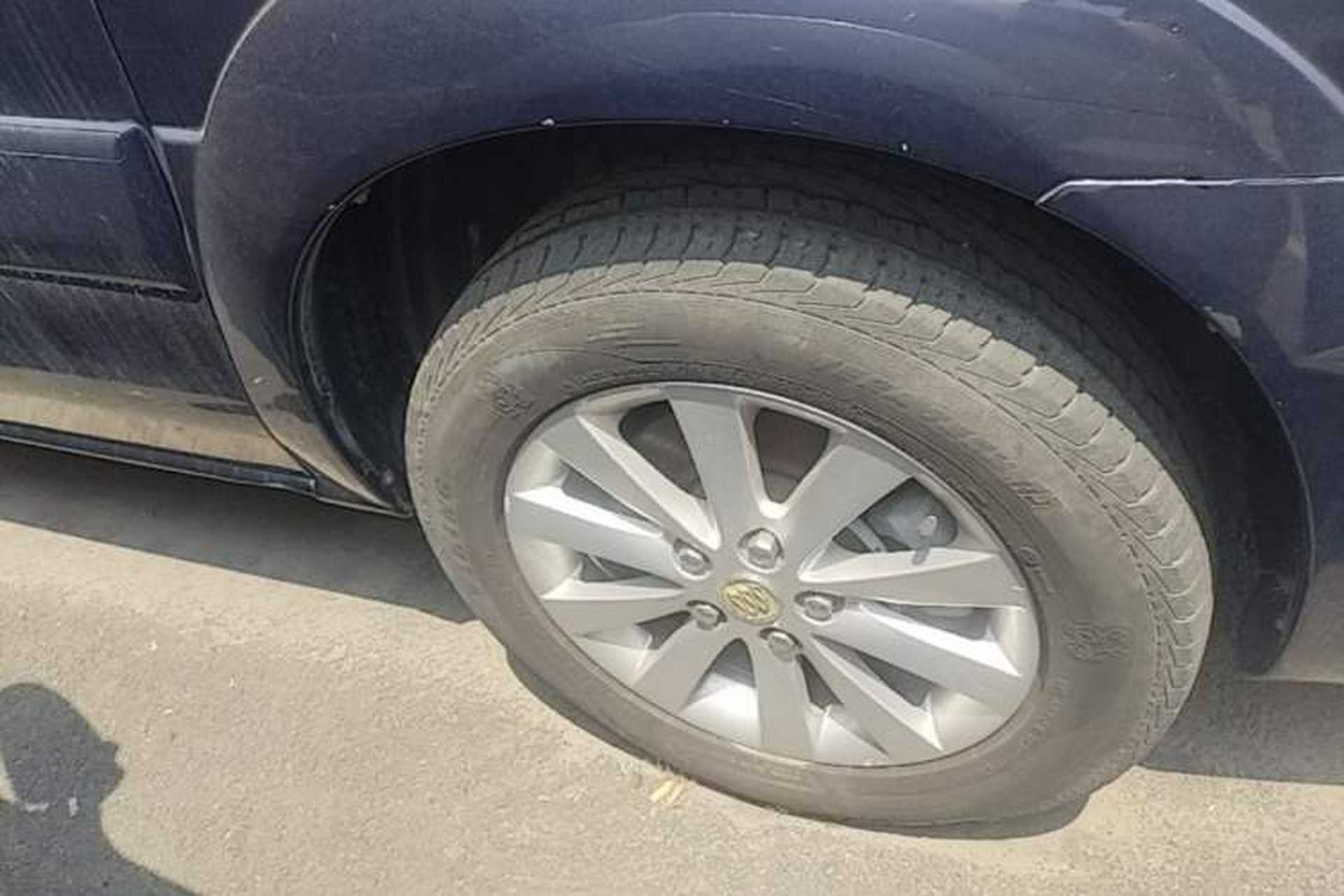 Used Buick GL8 2014 2.4L Executive Edition Right Front Wheel Hub