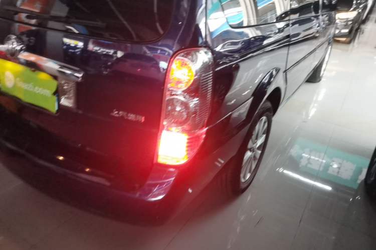 Used Buick GL8 2014 2.4L Classic Edition Right Rear Taillight