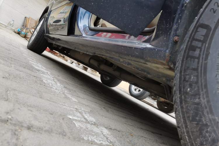 Used Buick GL8 2014 2.4L Classic Edition Right Side Sill