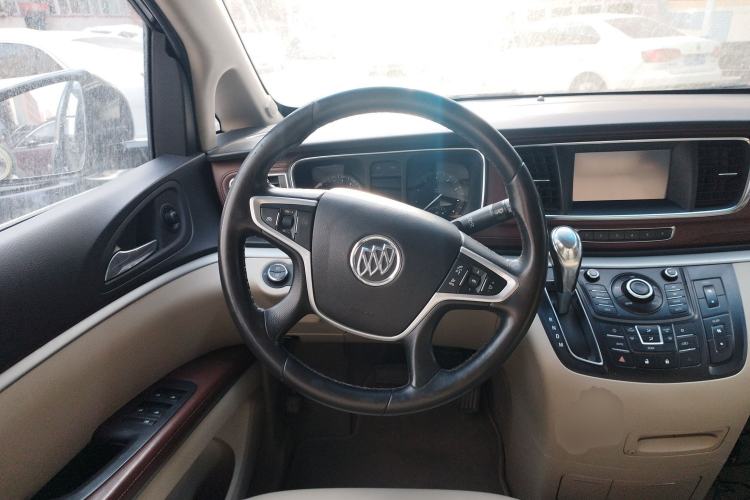 Used Buick GL8 2014 2.4L LT Luxury Business Executive Edition Steering Wheel