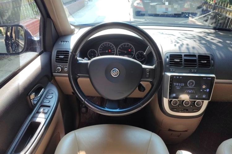 Used Buick GL8 2014 2.4L Executive Edition Steering Wheel