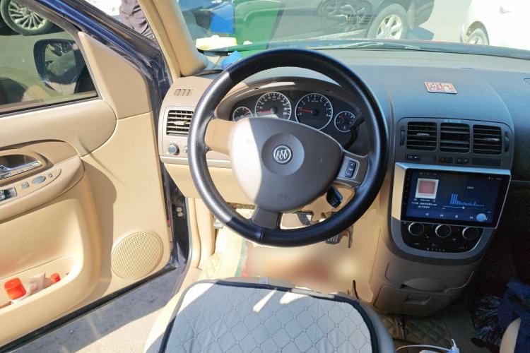 Used Buick GL8 2014 2.4L Classic Edition Steering Wheel