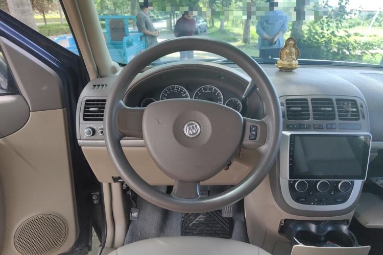 Used Buick GL8 2014 2.4L Classic Edition Steering Wheel