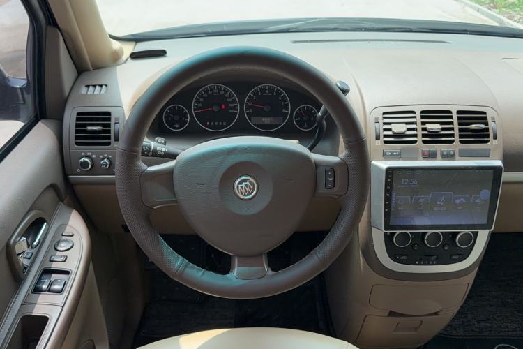 Used Buick GL8 2014 2.4L Classic Edition Steering Wheel