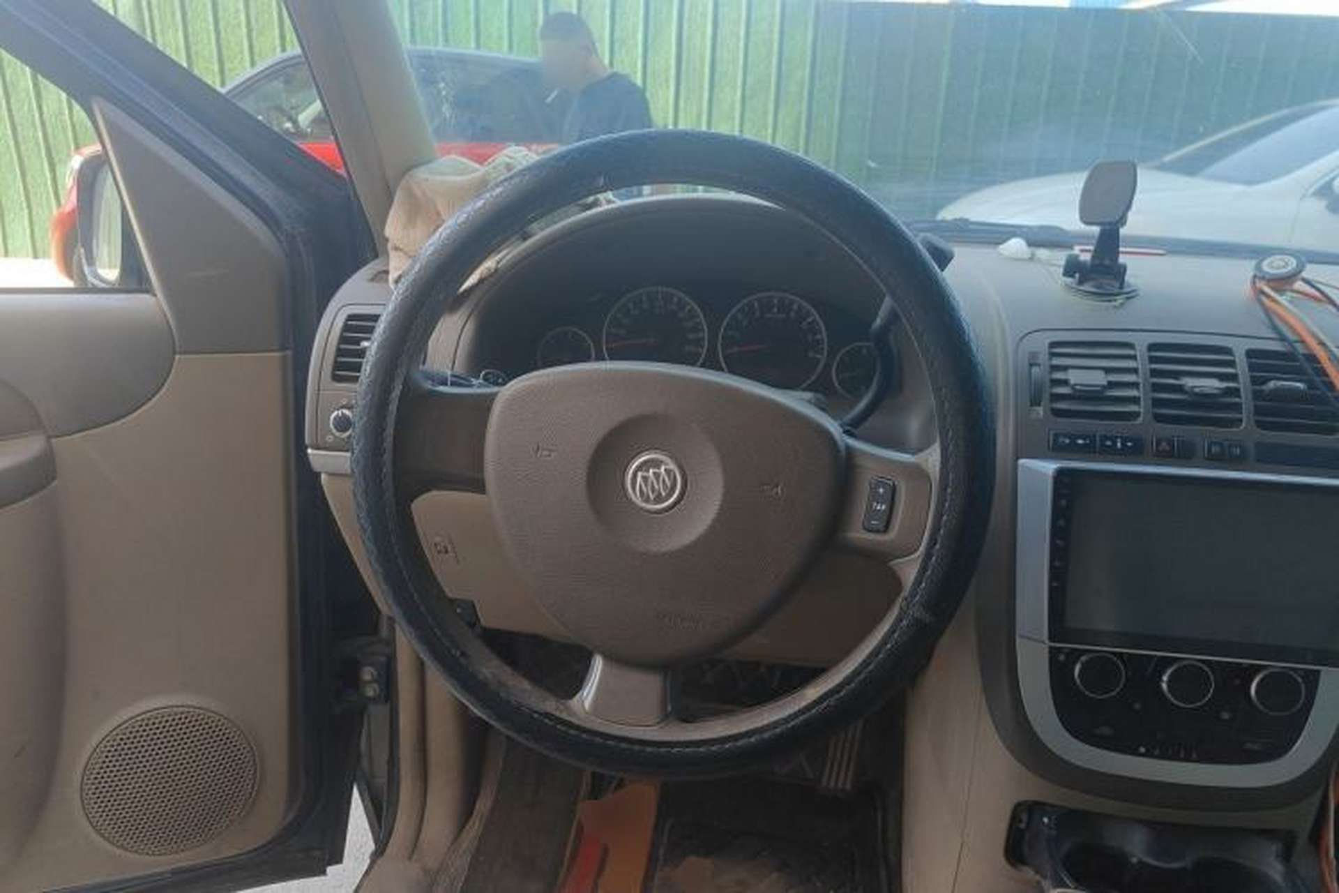Used Buick GL8 2014 2.4L Classic Edition Steering Wheel