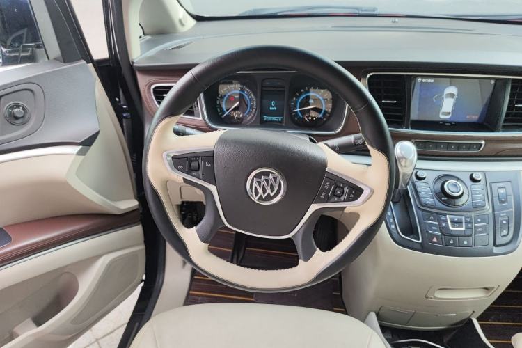 Used Buick GL8 2014 2.4L CT Luxury Business Comfort Edition Steering Wheel
