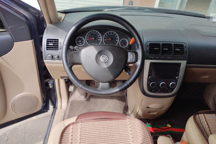 Used Buick GL8 2014 2.4L Executive Edition Steering Wheel