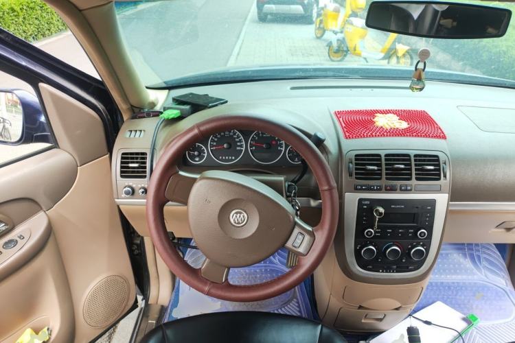 Used Buick GL8 2014 2.4L Classic Edition Steering Wheel