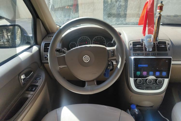Used Buick GL8 2014 2.4L Classic Edition Steering Wheel