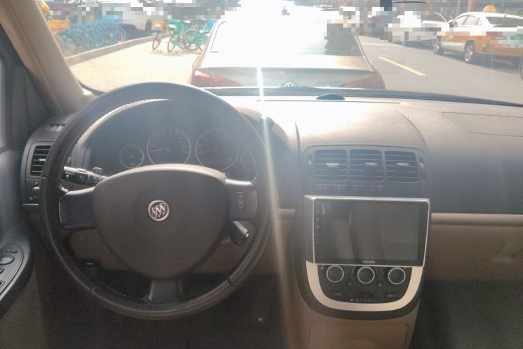 Used Buick GL8 2014 2.4L Executive Edition Steering Wheel