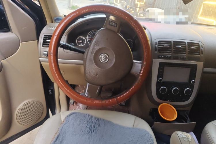 Used Buick GL8 2014 2.4L Classic Edition Steering Wheel