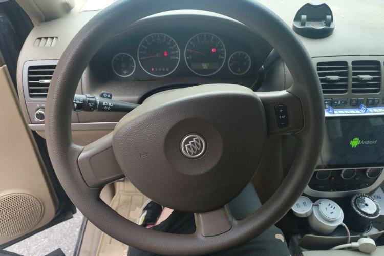 Used Buick GL8 2014 2.4L Classic Edition Steering Wheel