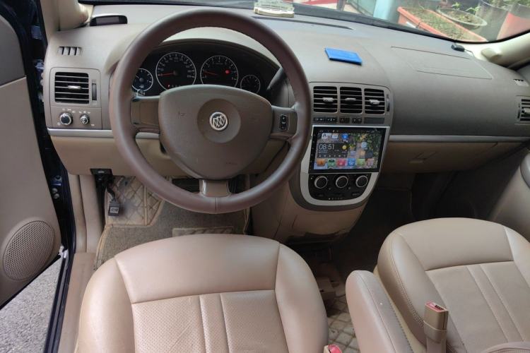 Used Buick GL8 2014 2.4L Comfort Edition Steering Wheel