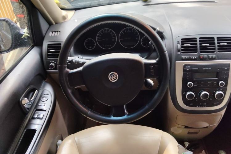 Used Buick GL8 2014 2.4L Executive Edition Steering Wheel