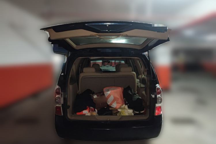 Used Buick GL8 2014 2.4L Comfort Edition Trunk