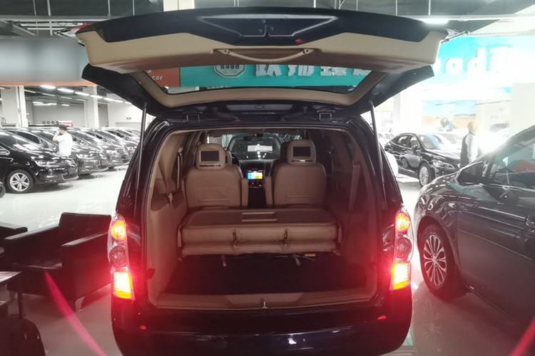 Used Buick GL8 2014 2.4L Classic Edition Trunk