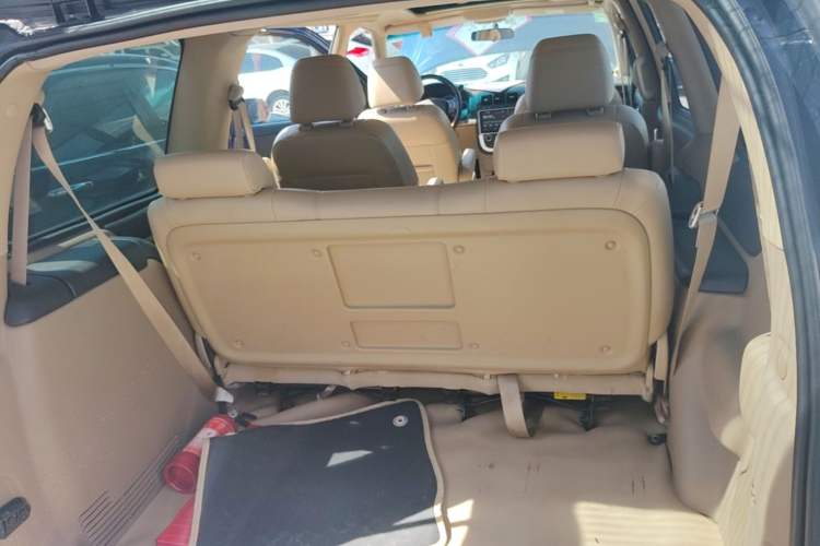 Used Buick GL8 2014 2.4L Executive Edition Trunk