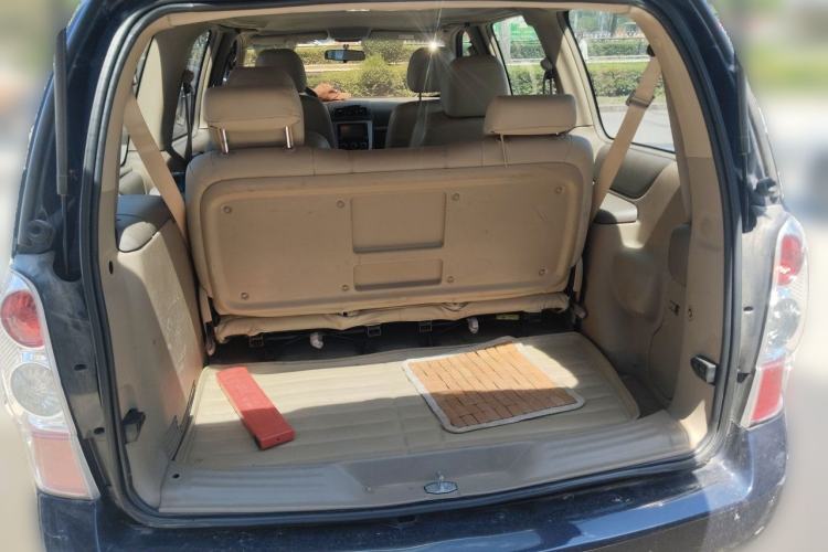 Used Buick GL8 2014 2.4L Classic Edition Trunk