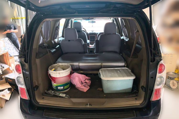 Used Buick GL8 2014 2.4L Classic Edition Trunk