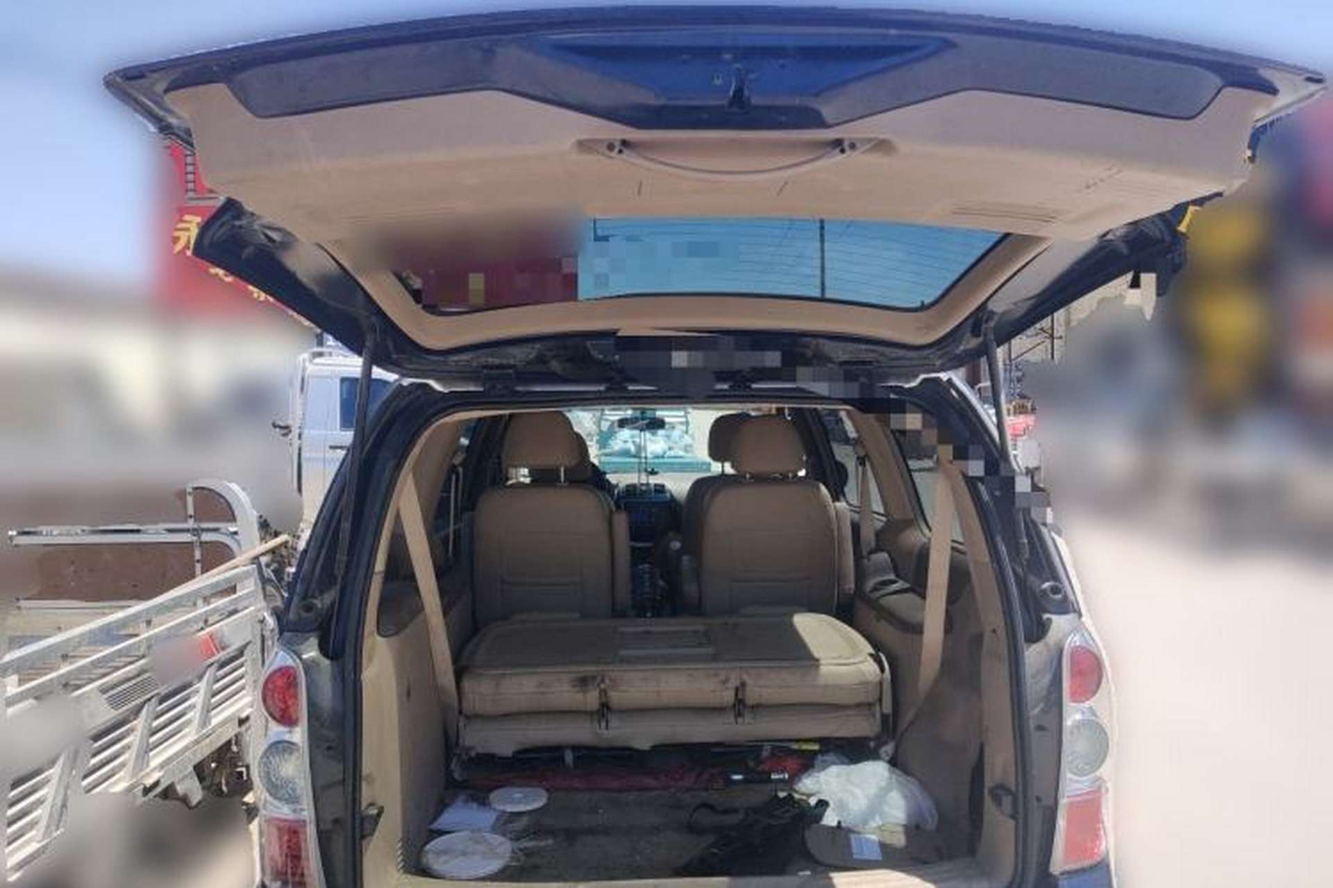 Used Buick GL8 2014 2.4L Classic Edition Trunk