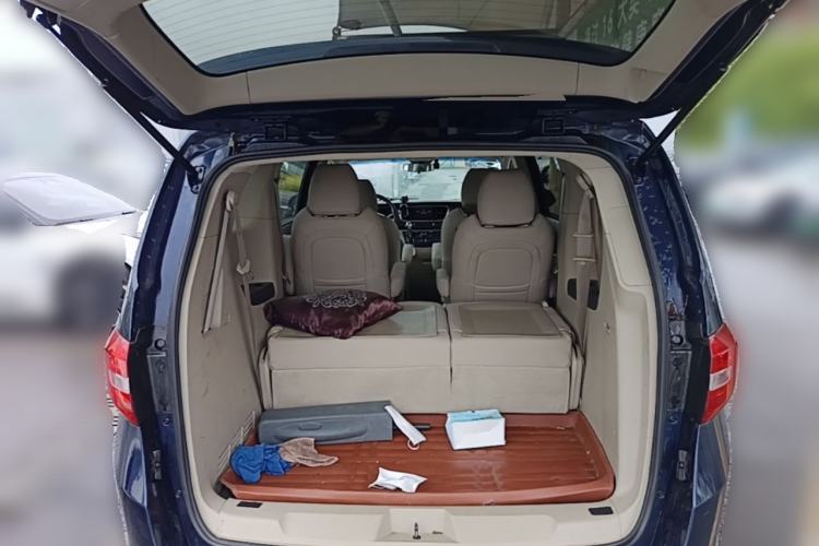 Used Buick GL8 2014 2.4L CT Luxury Business Comfort Edition Trunk
