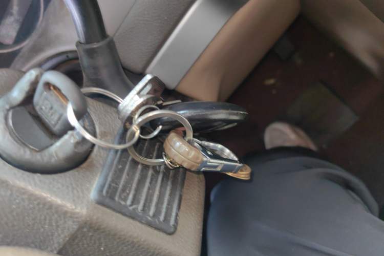 Used Buick GL8 2014 2.4L Comfort Edition Vehicle Key